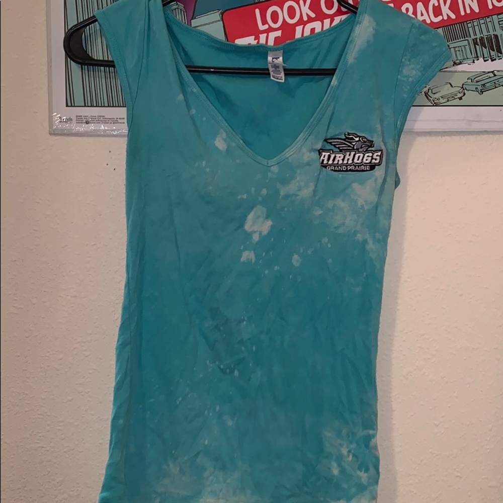 V neck shirt